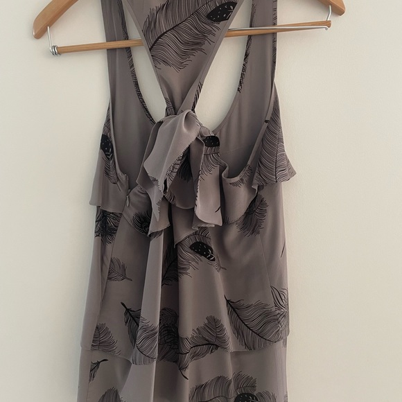 Aritzia Silk Tank - Picture 2 of 4